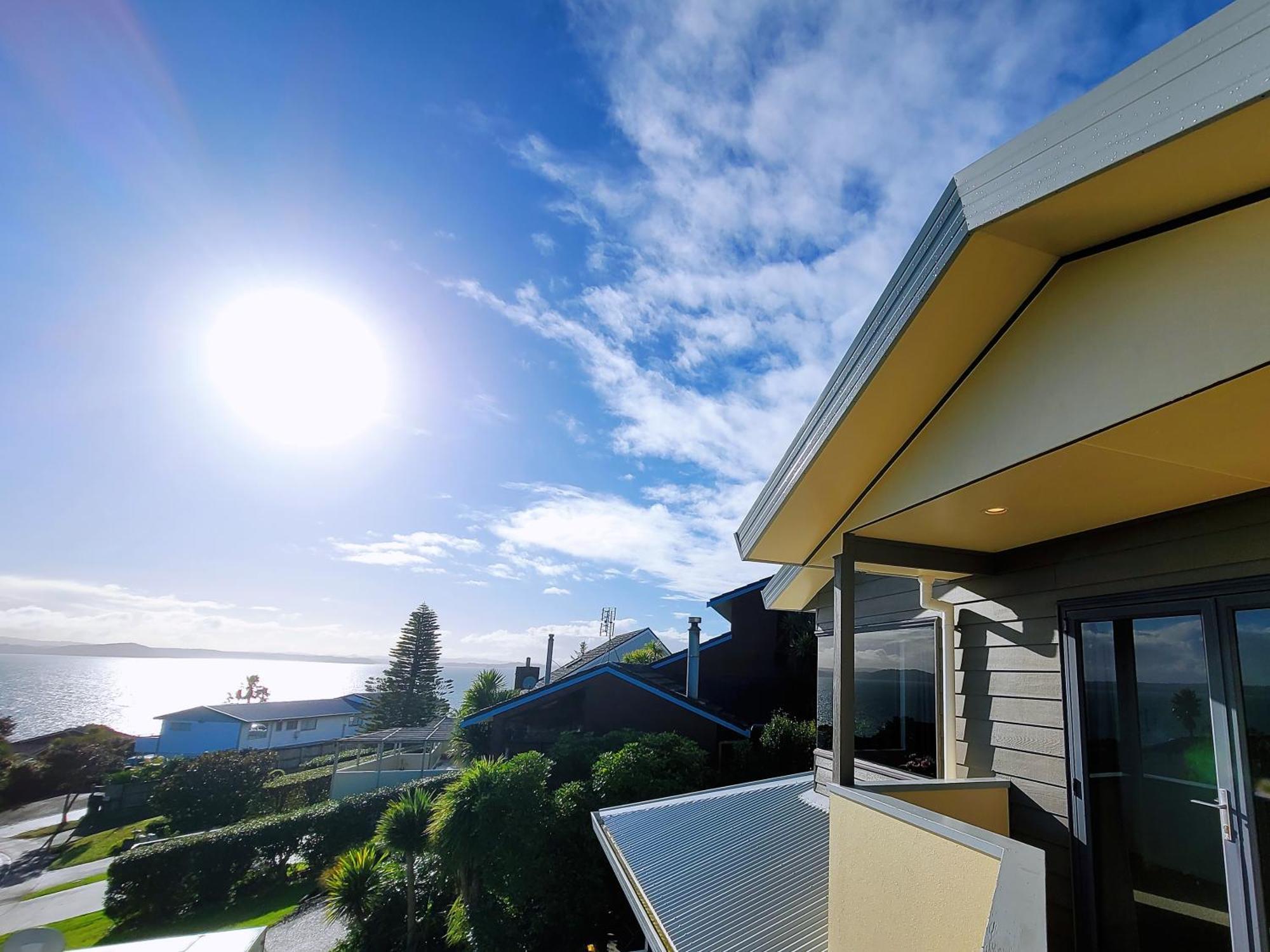 Sea View 5 Bedroom Holiday House Península de Península de Whangaparaoa Exterior foto