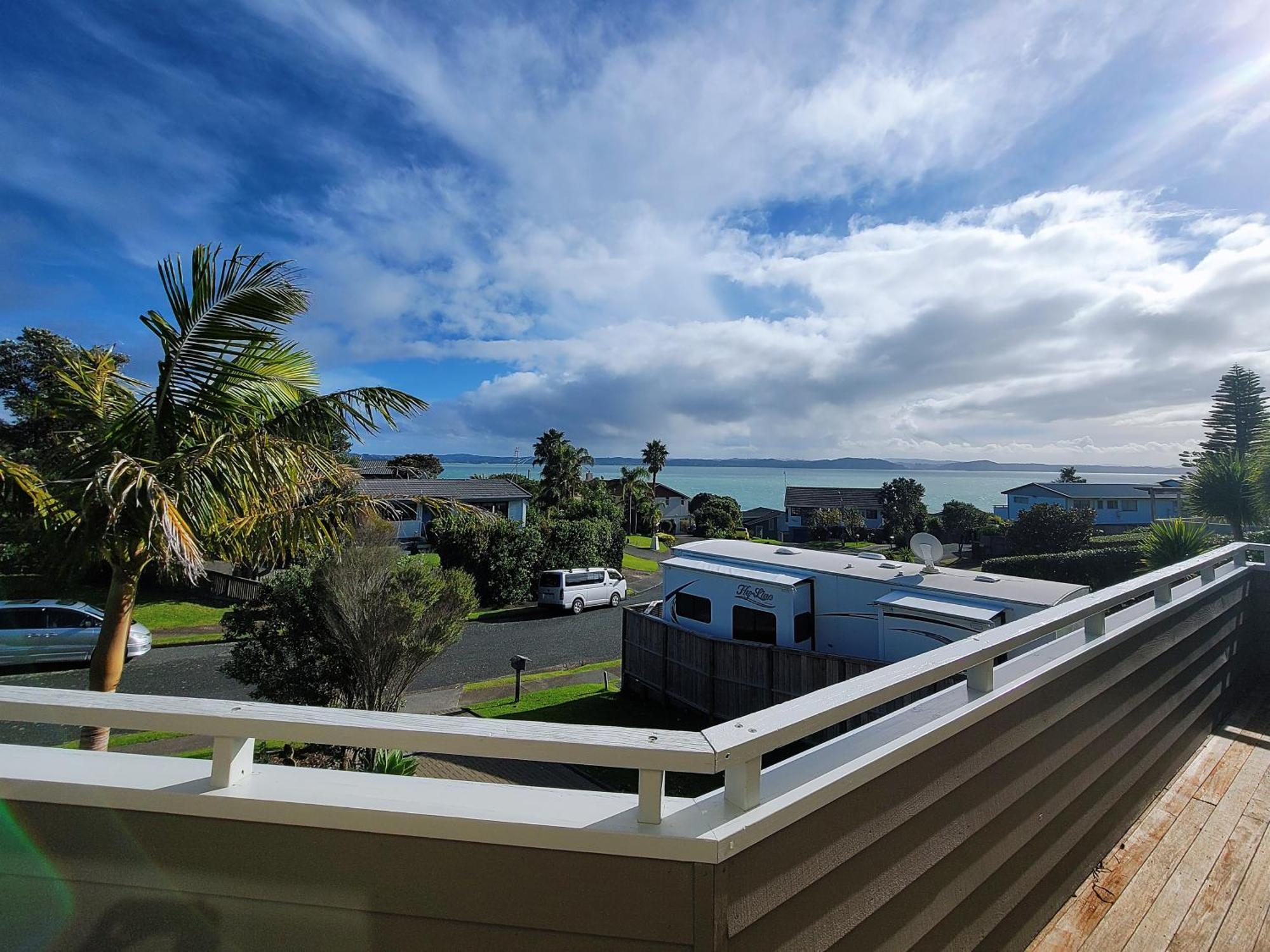 Sea View 5 Bedroom Holiday House Península de Península de Whangaparaoa Exterior foto